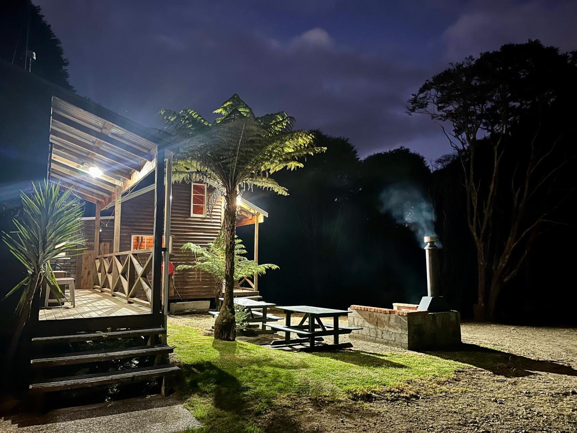 White Star Station Farm Holiday Park Coromandel ภายนอก รูปภาพ